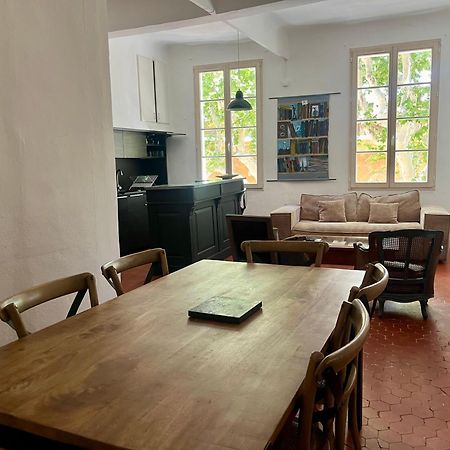 شقة Beau 3 Pieces 83 M2 Au Coeur Du Centre Historique D'Aix En Provence آيكس أومبروفينس المظهر الخارجي الصورة