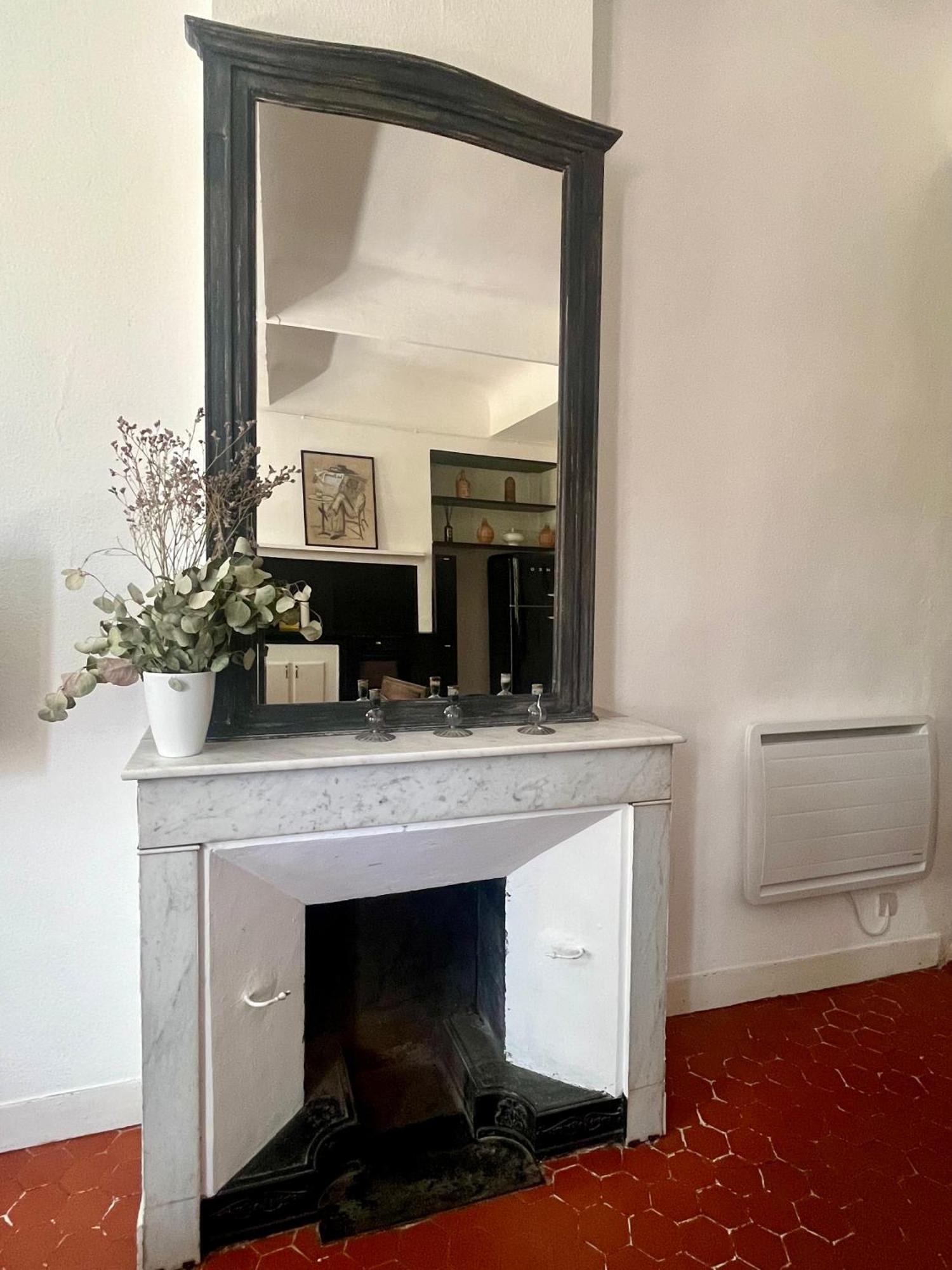 شقة Beau 3 Pieces 83 M2 Au Coeur Du Centre Historique D'Aix En Provence آيكس أومبروفينس المظهر الخارجي الصورة