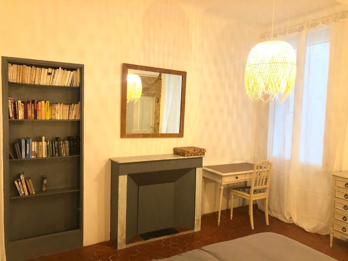 شقة Beau 3 Pieces 83 M2 Au Coeur Du Centre Historique D'Aix En Provence آيكس أومبروفينس المظهر الخارجي الصورة
