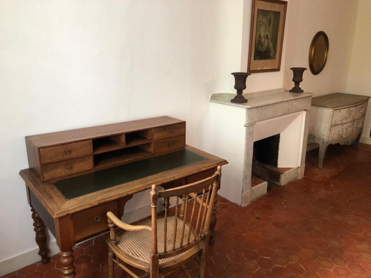شقة Beau 3 Pieces 83 M2 Au Coeur Du Centre Historique D'Aix En Provence آيكس أومبروفينس المظهر الخارجي الصورة